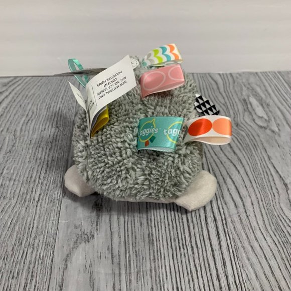 Mary Meyer Baby Taggies Heather Hedgehog Squeaks Toy NWT - Picture 5 of 8
